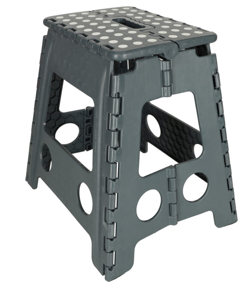 Kokkupandav libisemiskindel taburet kõrgetele riiulitele