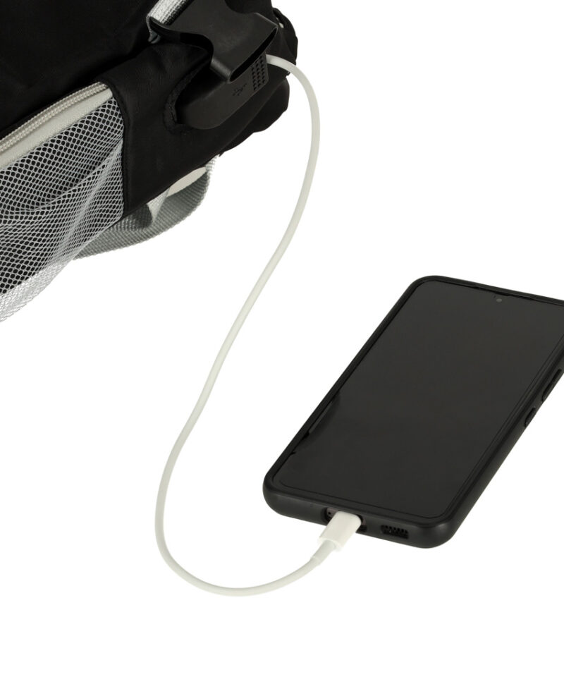 Reguleeritavad rihmad ja USB-port