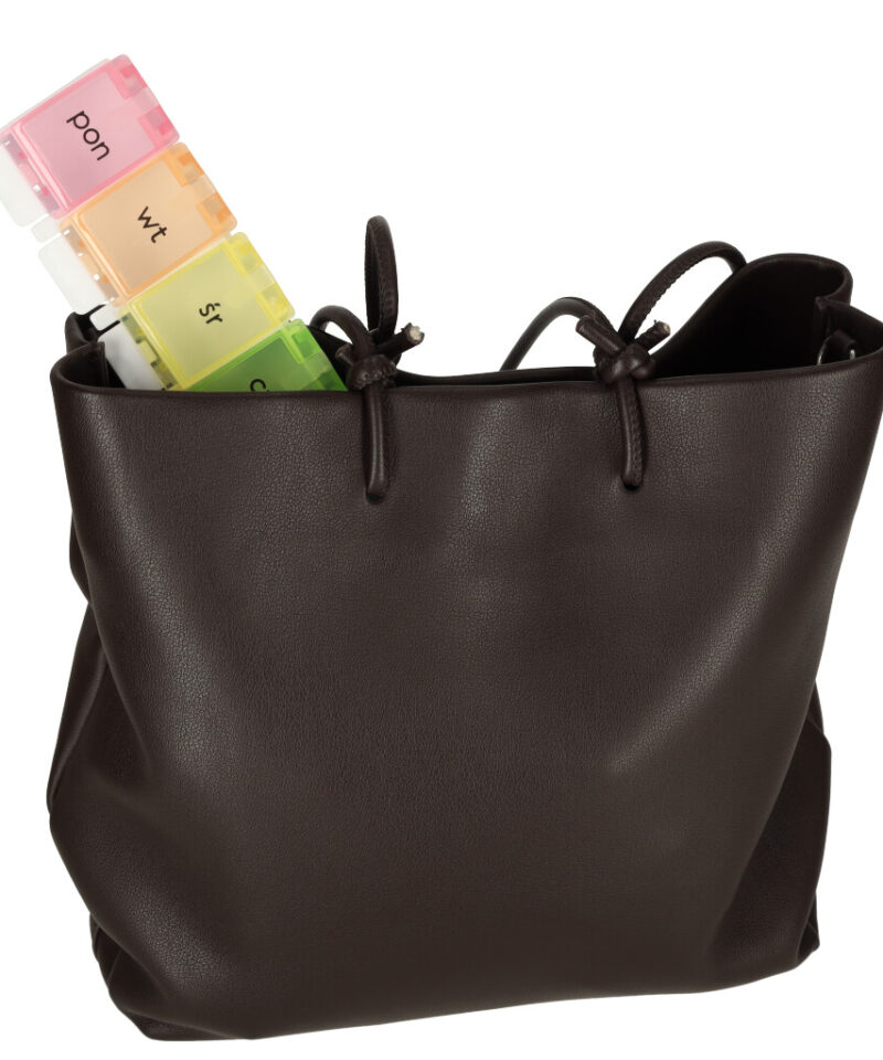 Nädalapäevadega märgistatud sahtlid