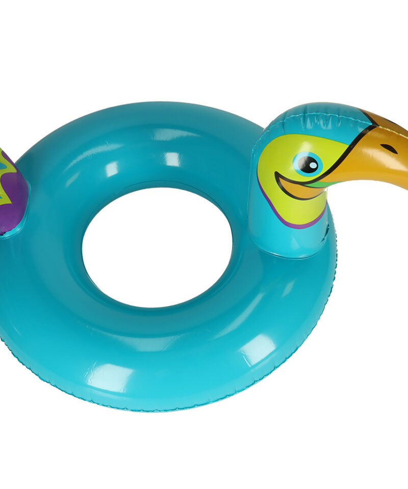 Tukanimotiiv veemõnude nautimiseks