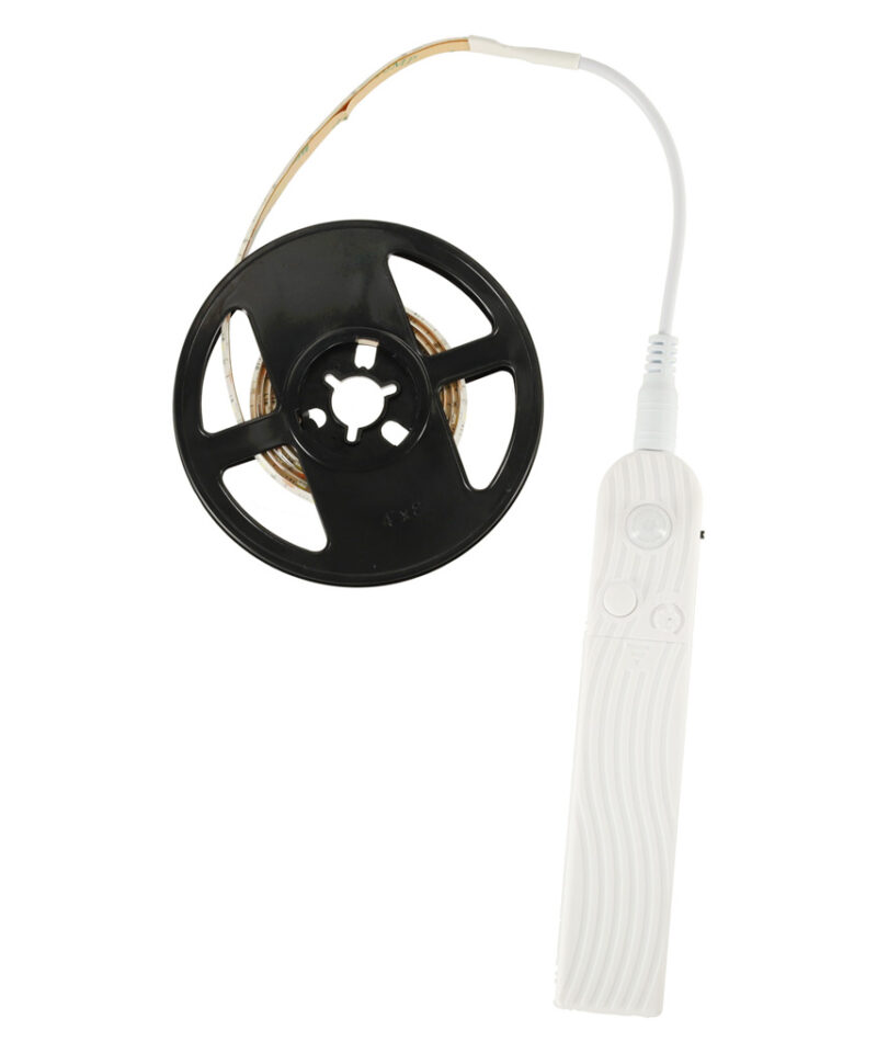 LED-riba lihtne paigaldus igasse ruumi