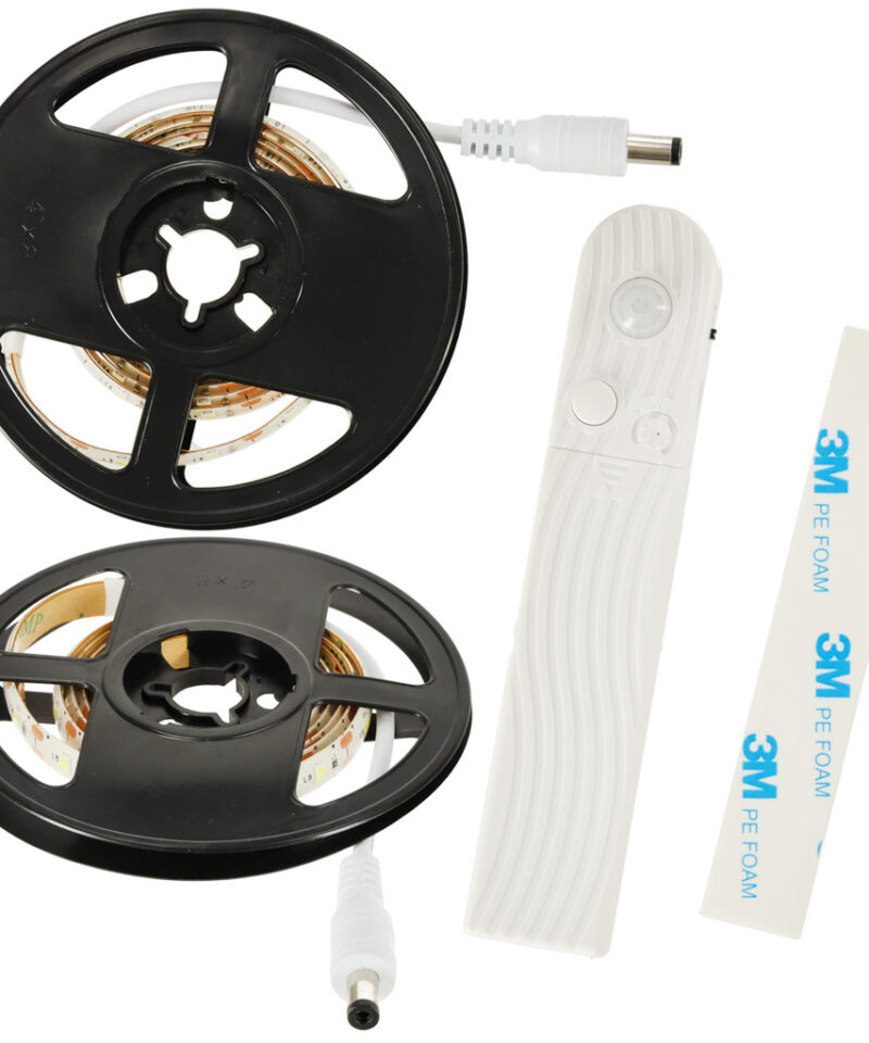 Veekindel LED-riba liikumisanduriga valgustus