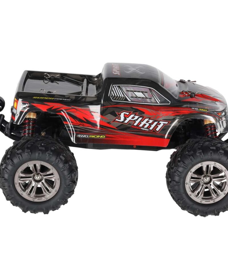 Kiire mänguauto siseruumides