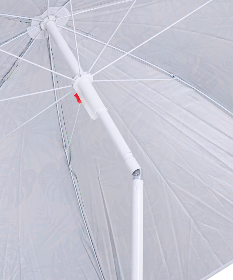 UV-kaitsega päikesevari rõdul