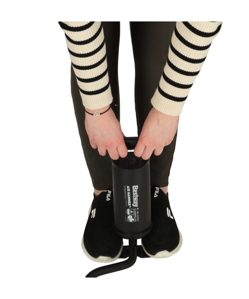 Kahepoolne käsipump kiireks täitmiseks