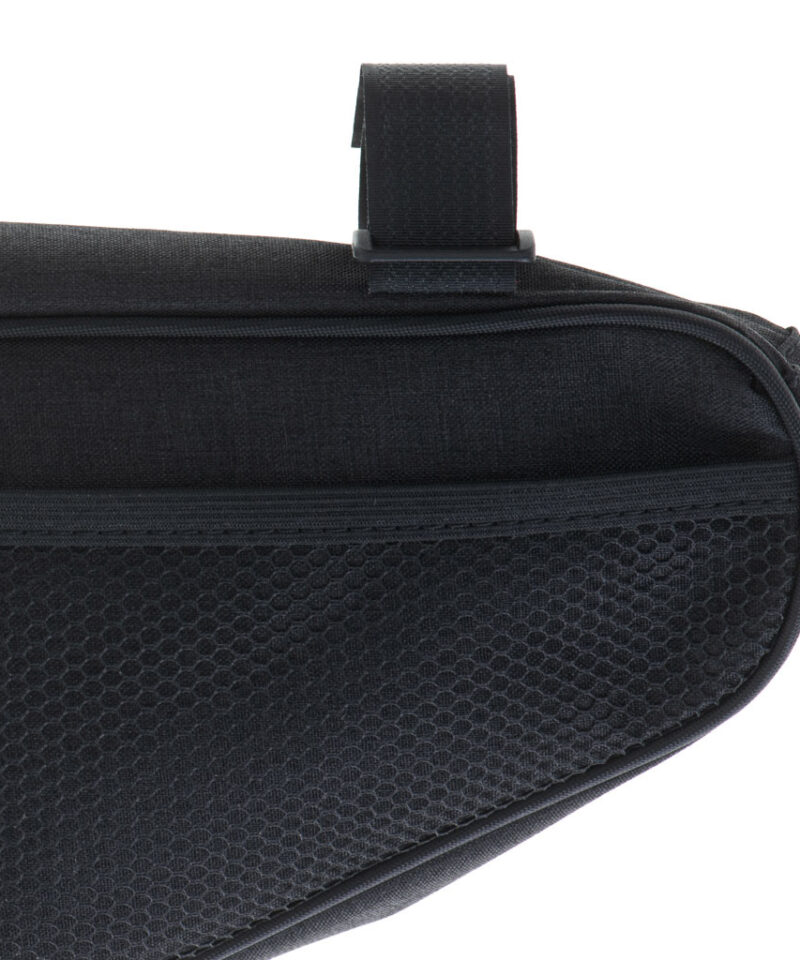 Kergesti paigaldatav rattakott