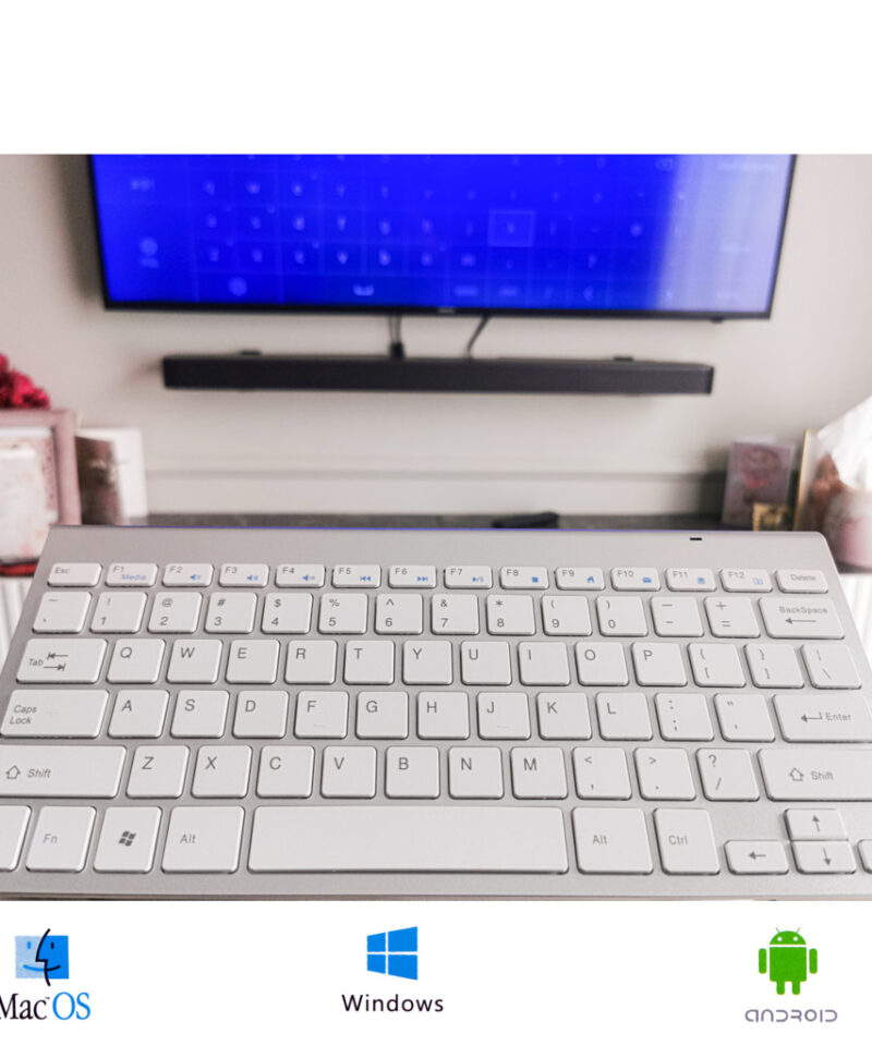 Stiilne hõbedane klaviatuur