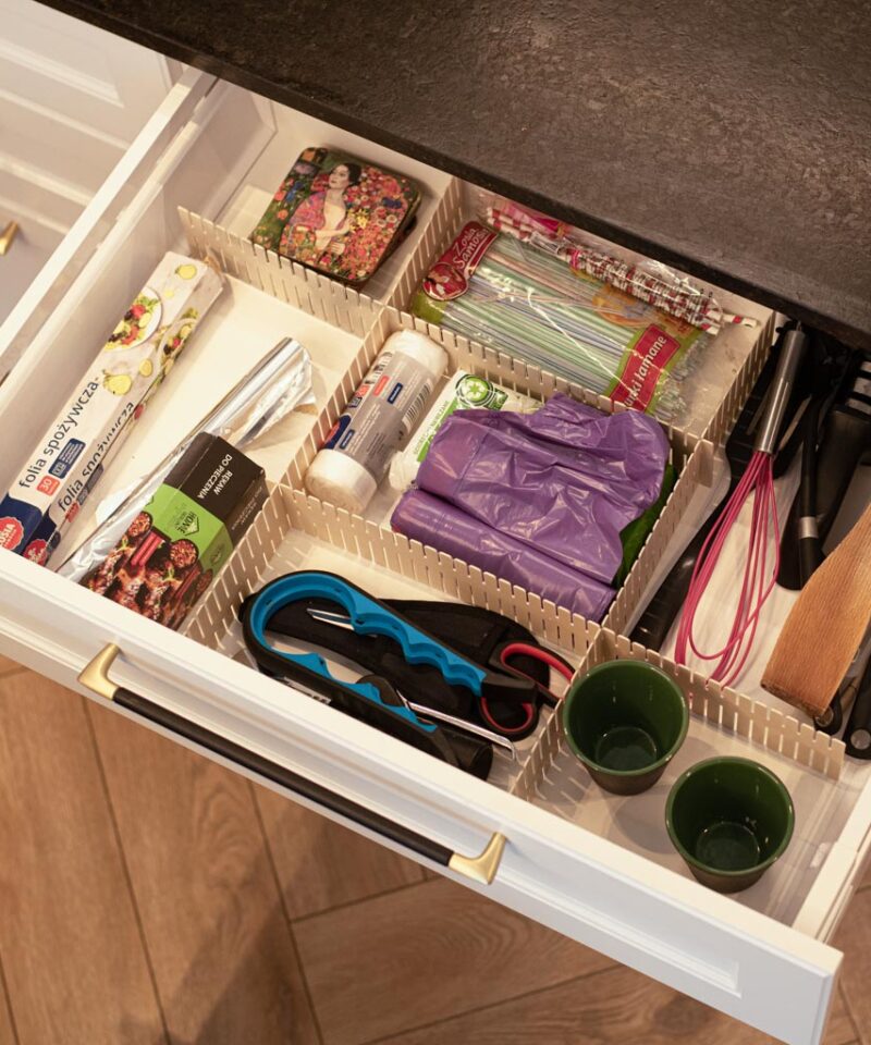 Kvaliteetsed plastist sahtli vaheseinad