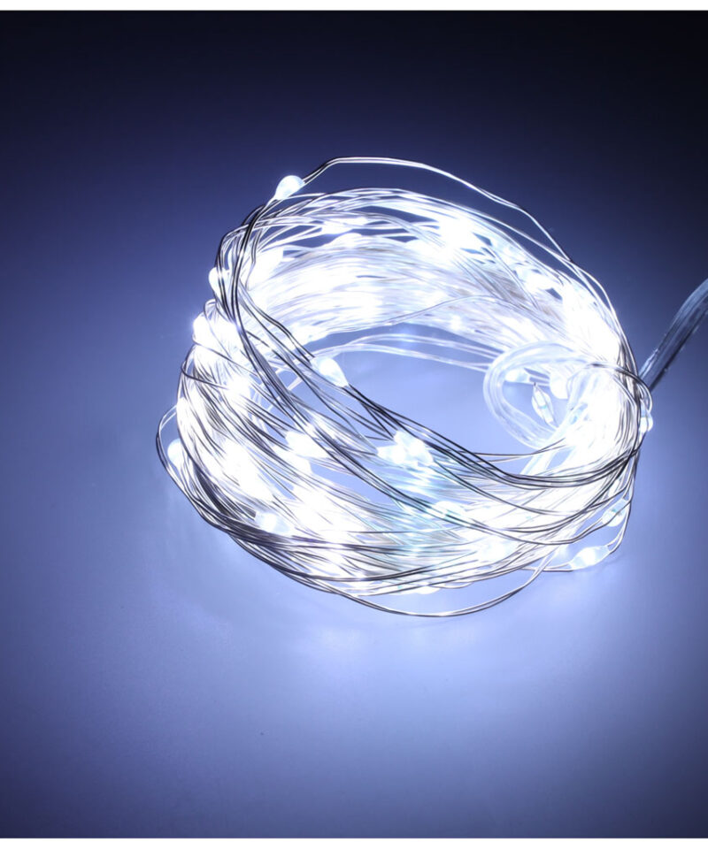 Külma valge valgusega LED tuled