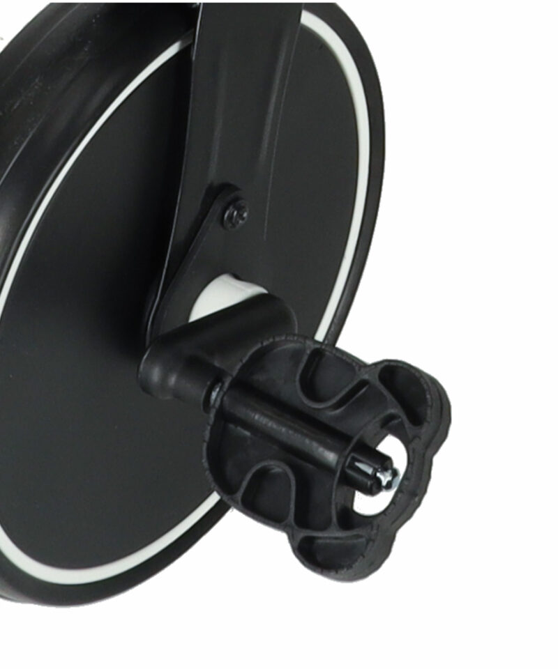 Jooksuratas, mis muutub pedaalidega kolmerattaliseks