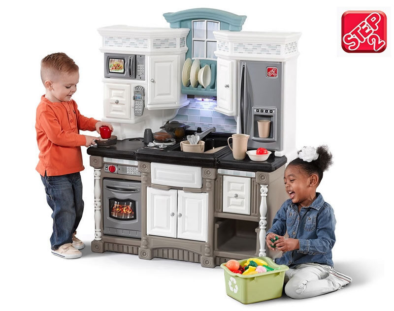 Interaktiivne mänguköök realistlike helidega