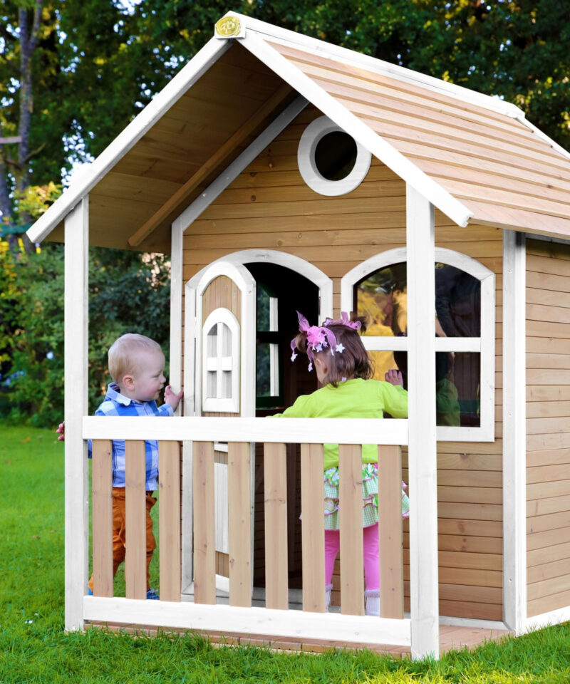 Kvaliteetne puidust mängumaja