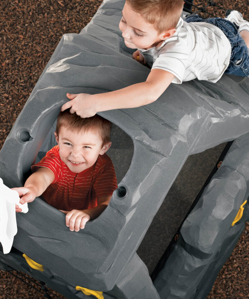 Ronimissein koduaeda seiklusteks