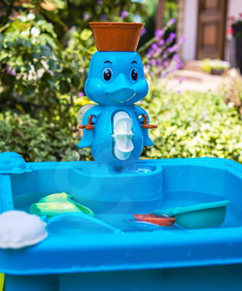 Veemängu laud koos tarvikutega