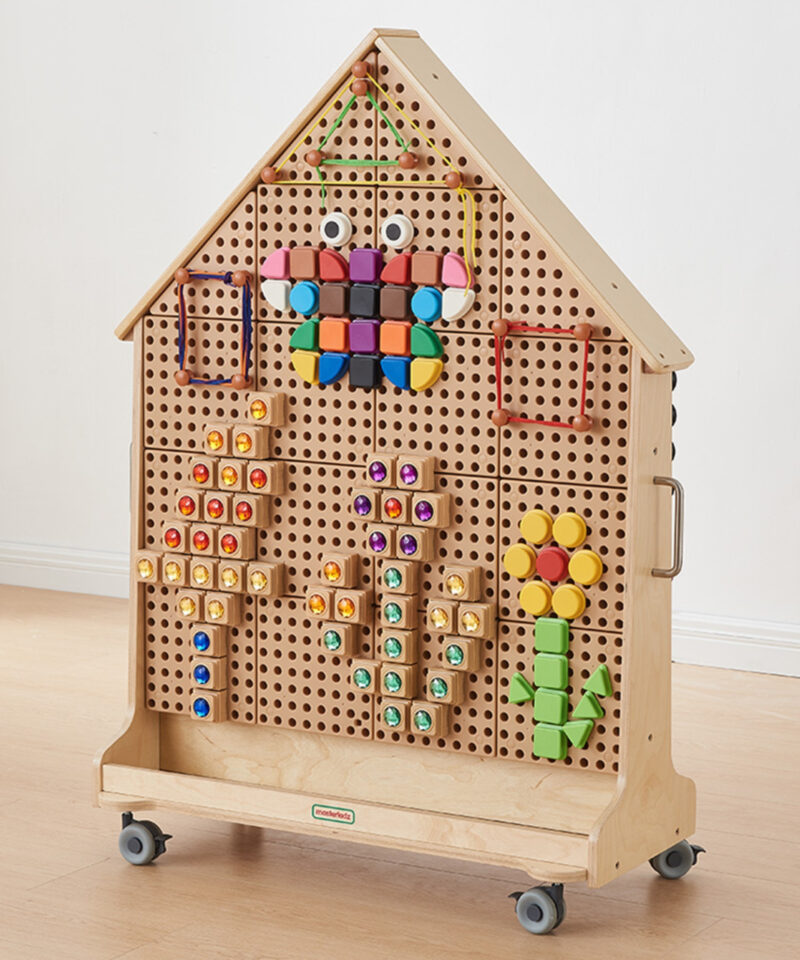 STEM õppetahvel ratastega