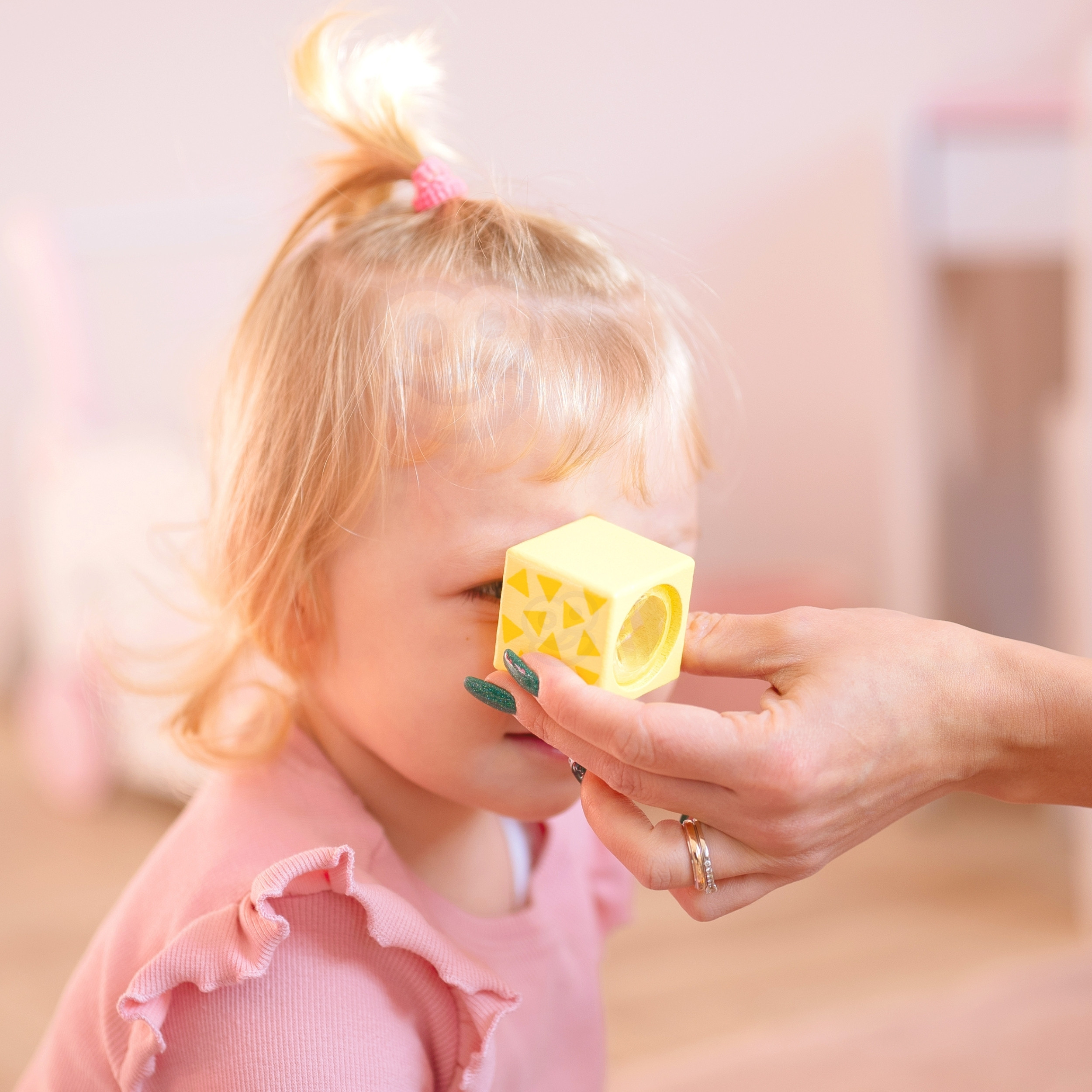 Klotsid värvide ja kujundite õppimiseks