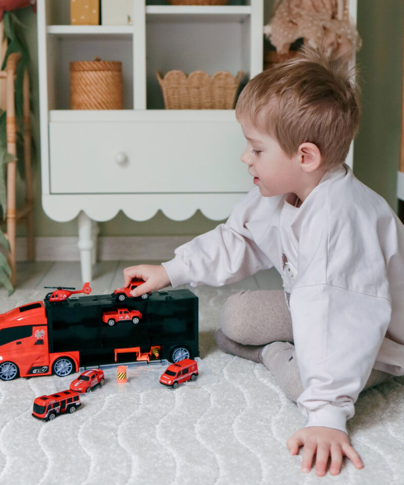 Päästeveok mängukomplekt avatud haagisega