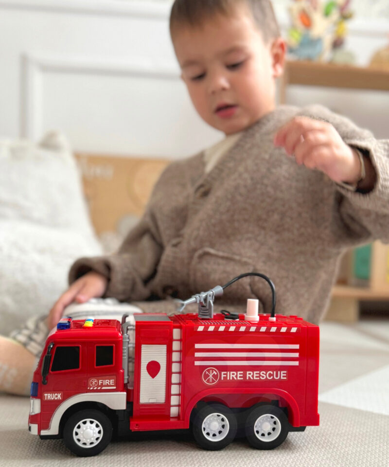 R/C pult tuletõrjeauto juhtimiseks