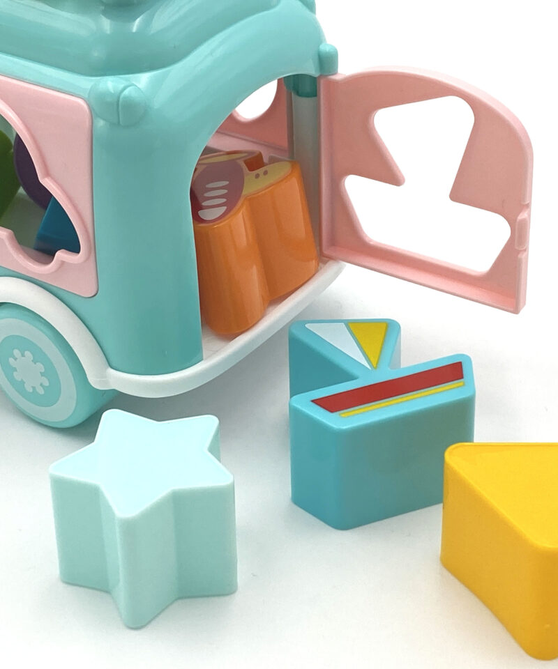 Mänguauto, mis stimuleerib loogilist mõtlemist