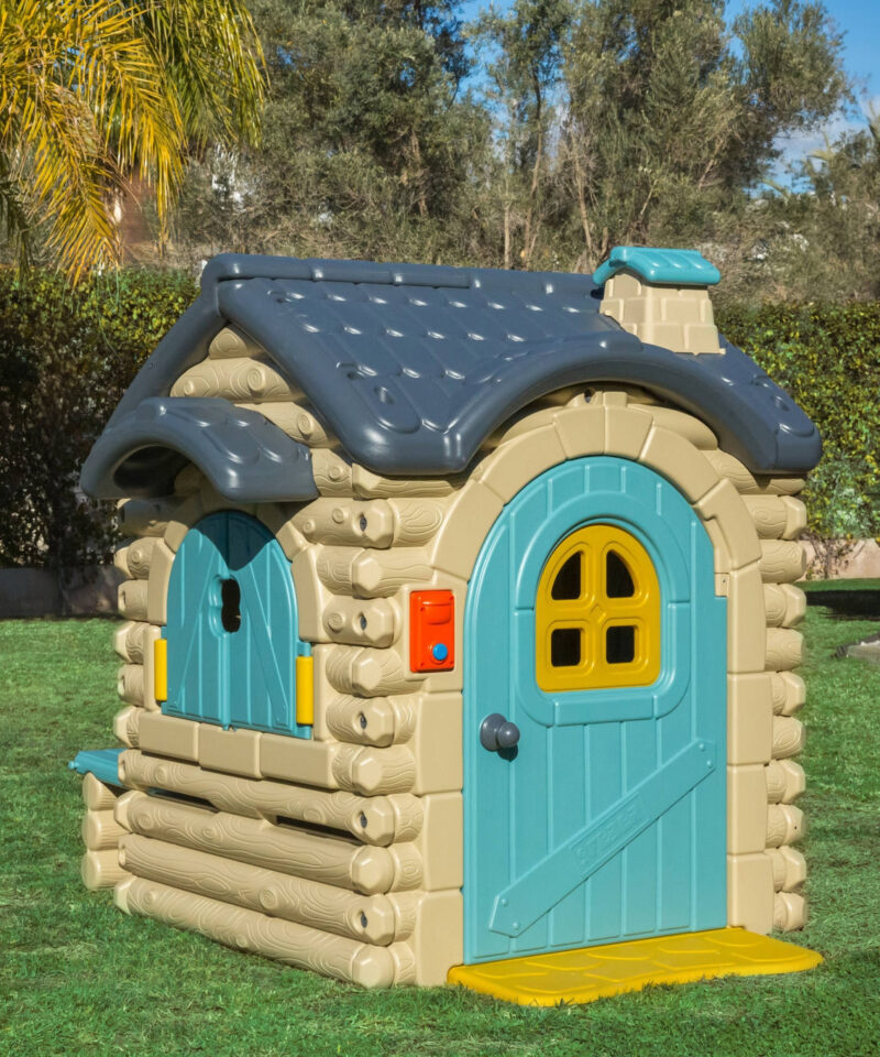 Aiamaja koos elektrilise uksekellaga