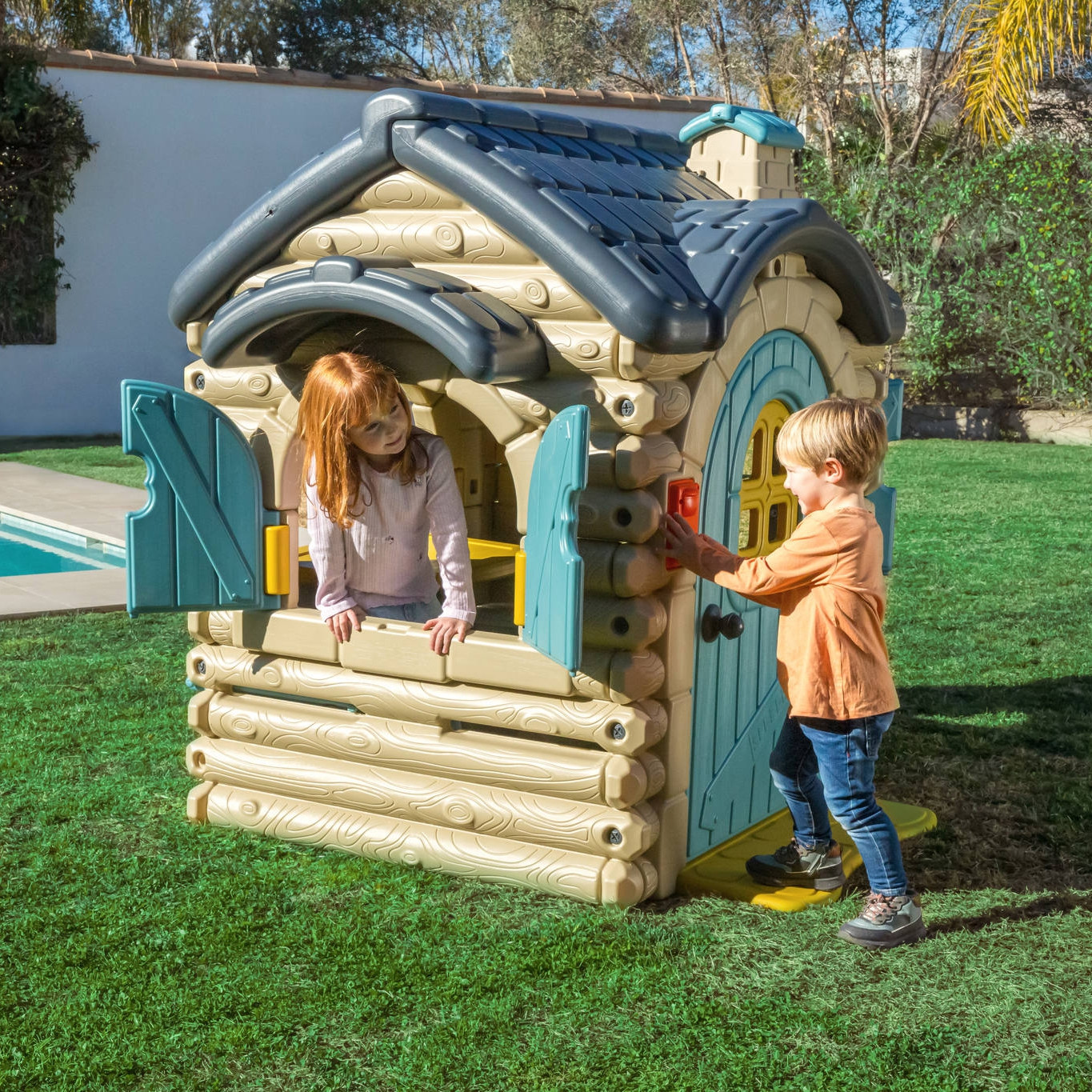 Aiamaja koos elektrilise uksekellaga