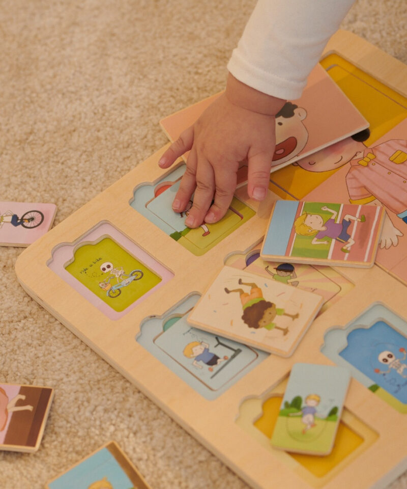 Mittetoksiliste värvidega värvitud pusle