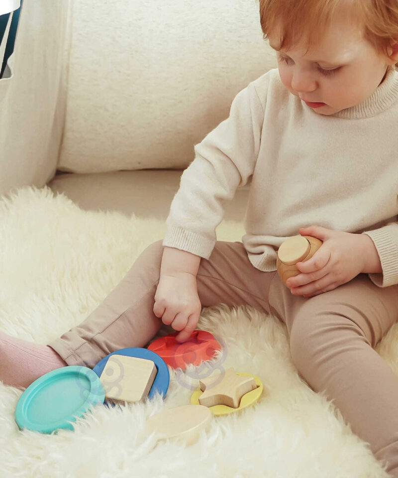 Looduslikust puidust valmistatud pusle