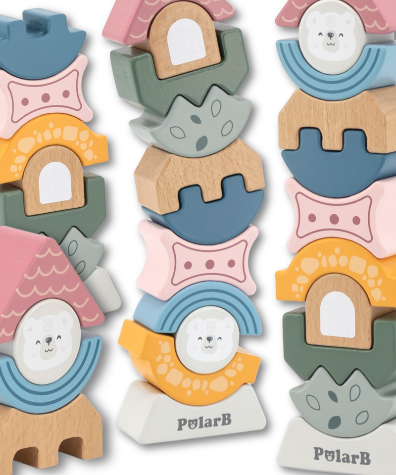 Puidust tasakaalutorn lastele mängimiseks