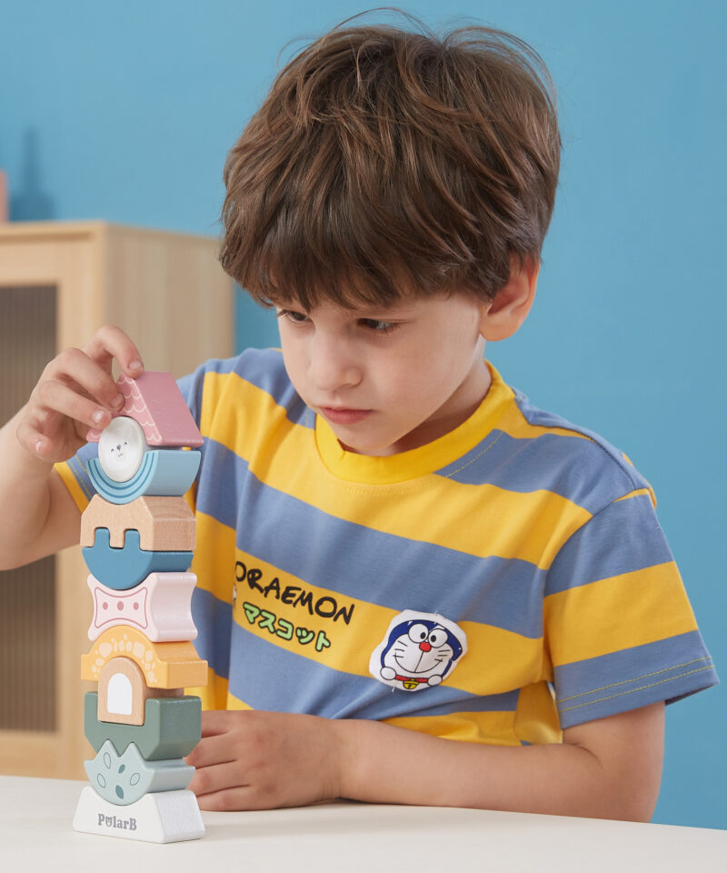 Motoorikat arendav puidust torn