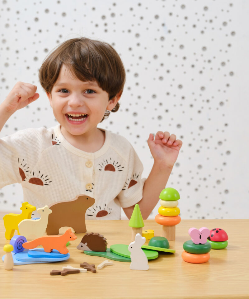 Puidust klotsid metsastseenide loomiseks