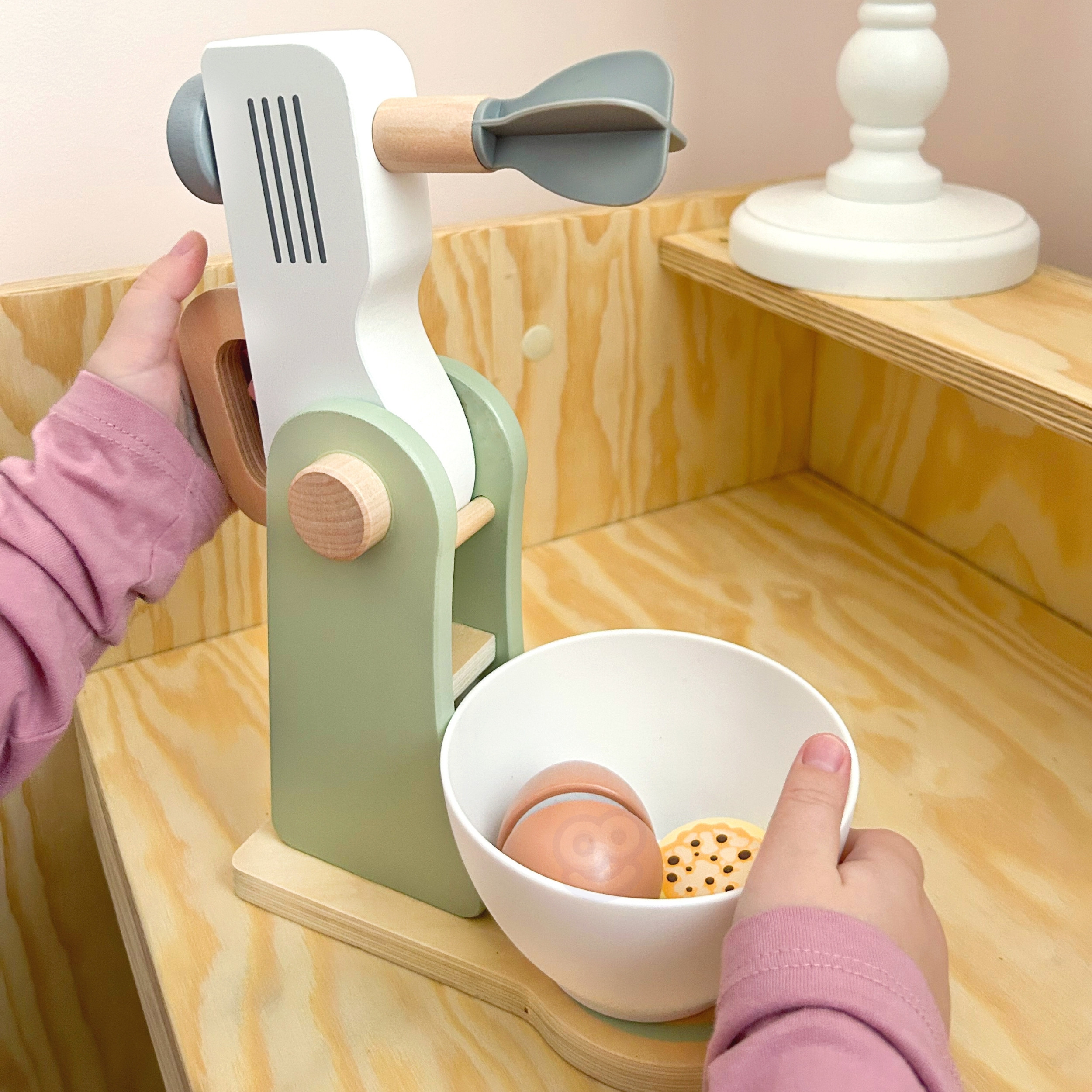 Mängumikser koos 11 osaga