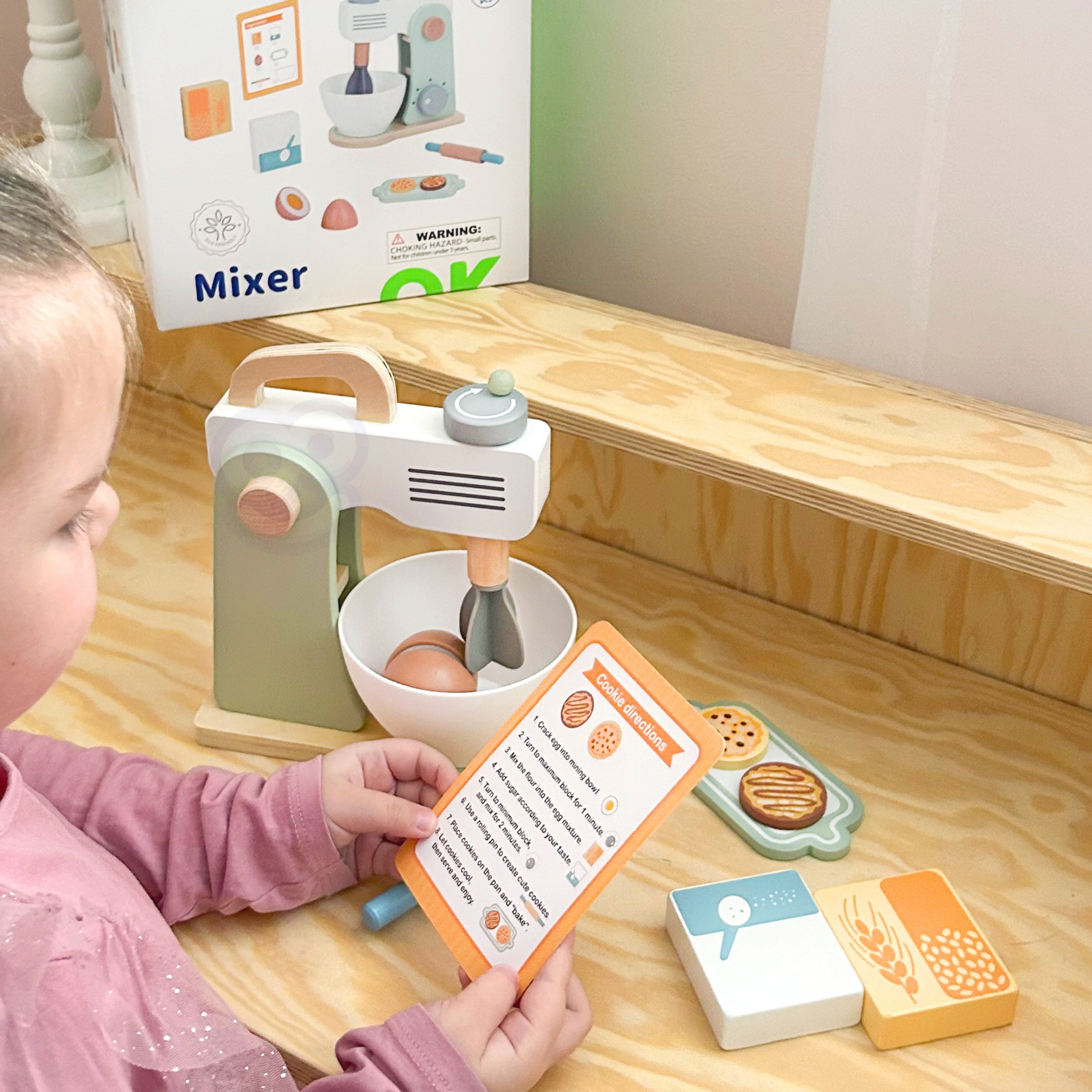 Ohutu ja mittetoksiline puidust mänguasi