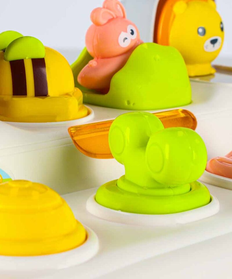 Ohutust ABS-plastikust valmistatud mänguasi