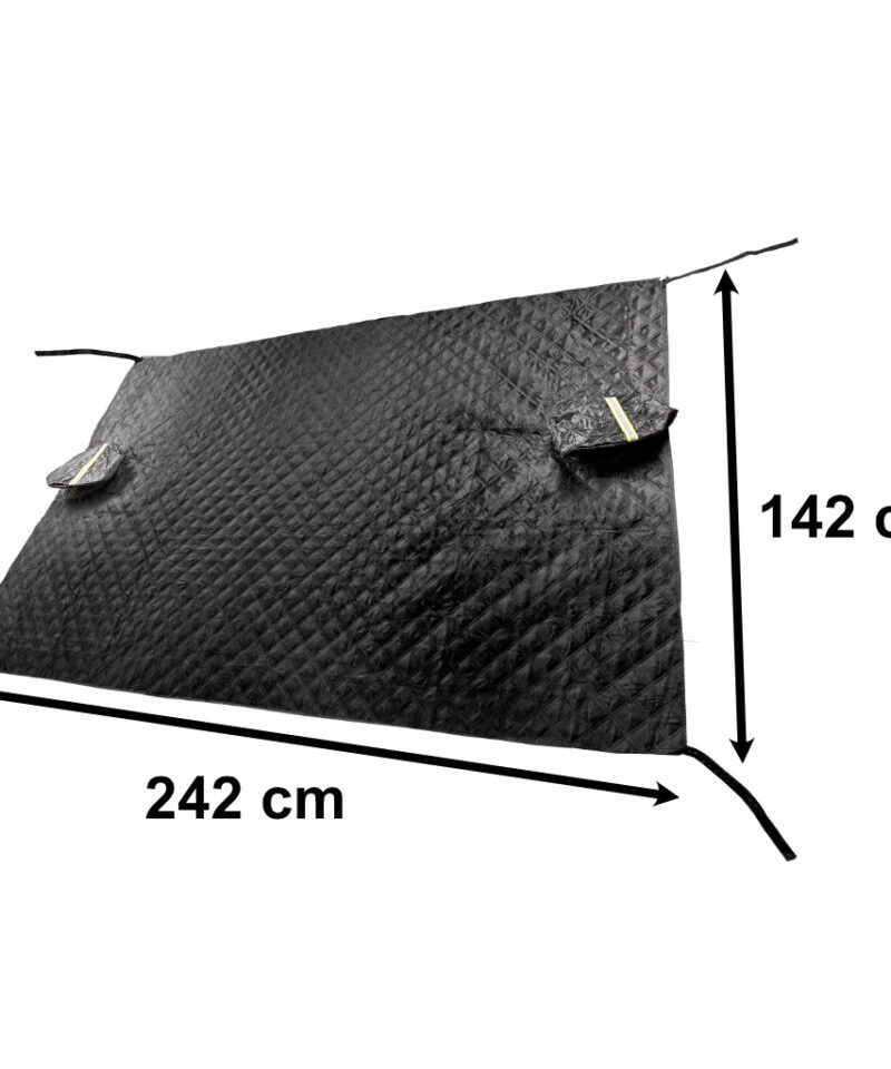 Autoakna kaitsematt paigaldatud