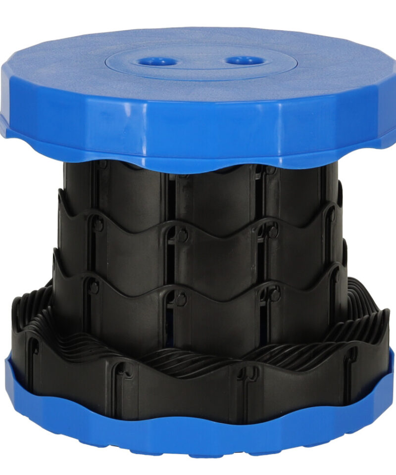 Sinine teleskooptool piknikule