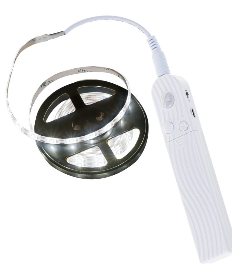 Külm valge LED-valgustus turvalisuse tagamiseks