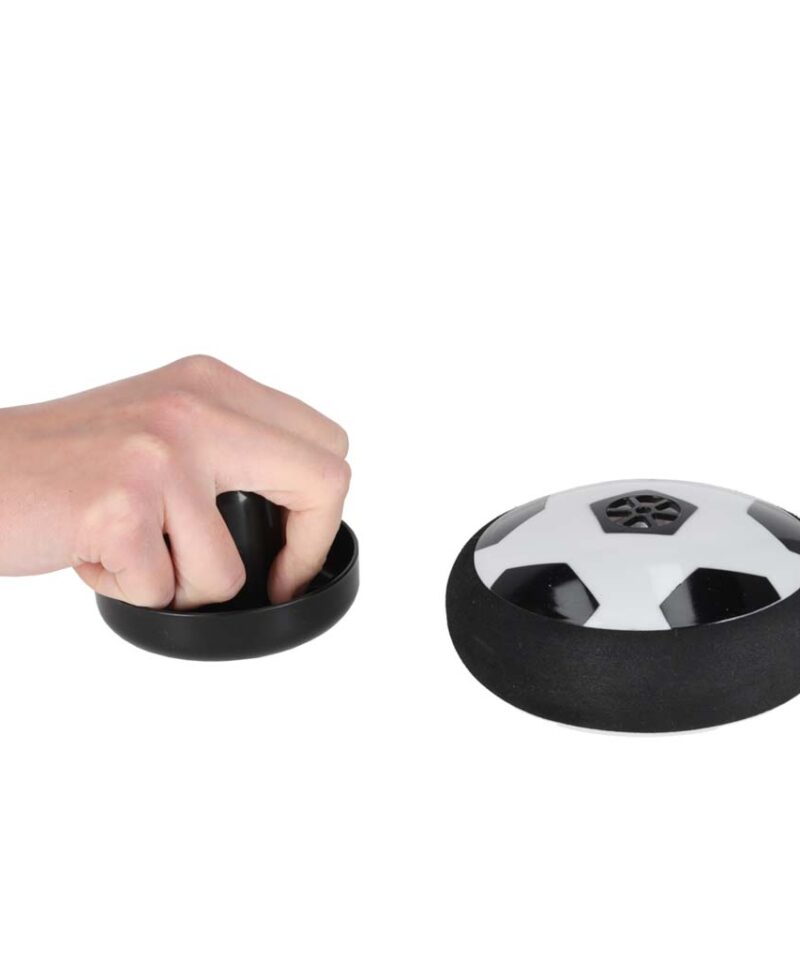 Valgustatud palliga jalgpallimäng