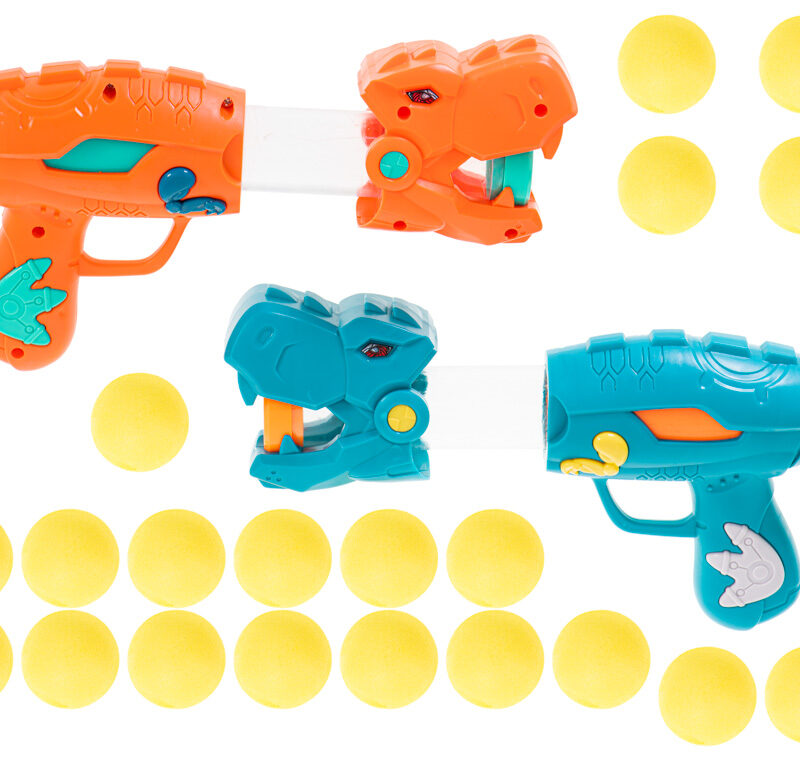 Lapsed mängivad dinosauruse sihtmängu