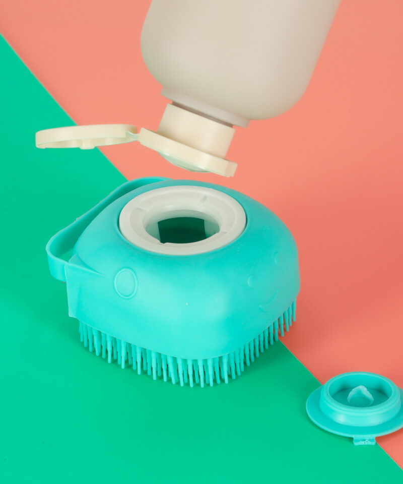 Vastupidav silikoonist lemmikloomade pesuhari