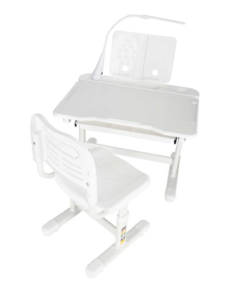 Kasvav laud koos lapsega