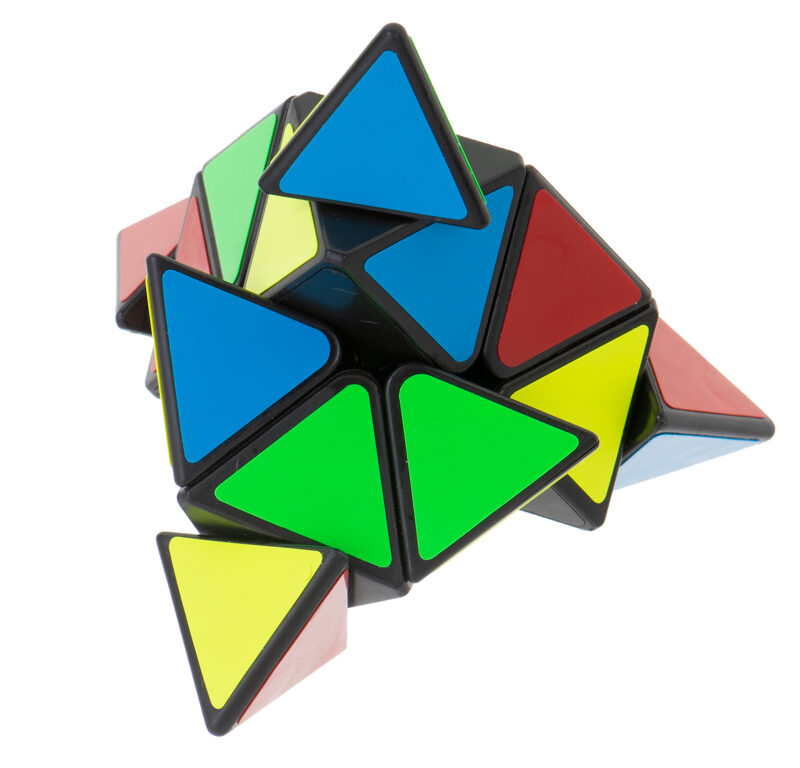 Loogikamäng kuubik stressi maandamiseks