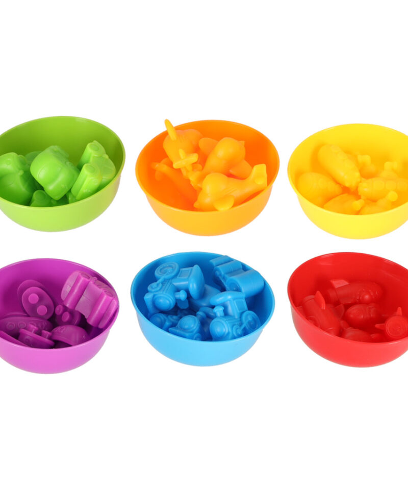 Loovust arendavad mänguautod lastele