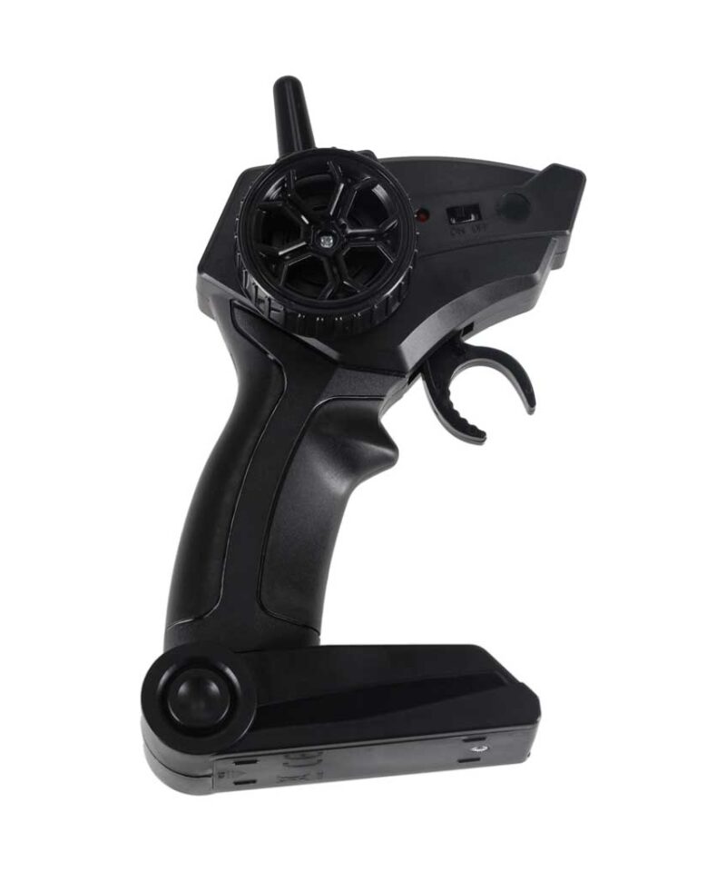 Kaugjuhitav auto neljarattaveoga