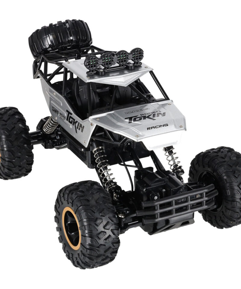 Võimas 4x4 veosüsteemiga auto