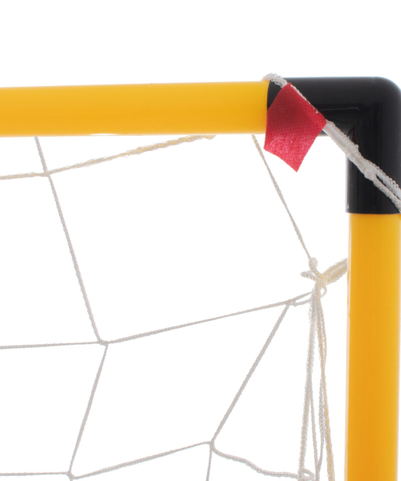 Jalgpallivärav koos punktimärgistusega