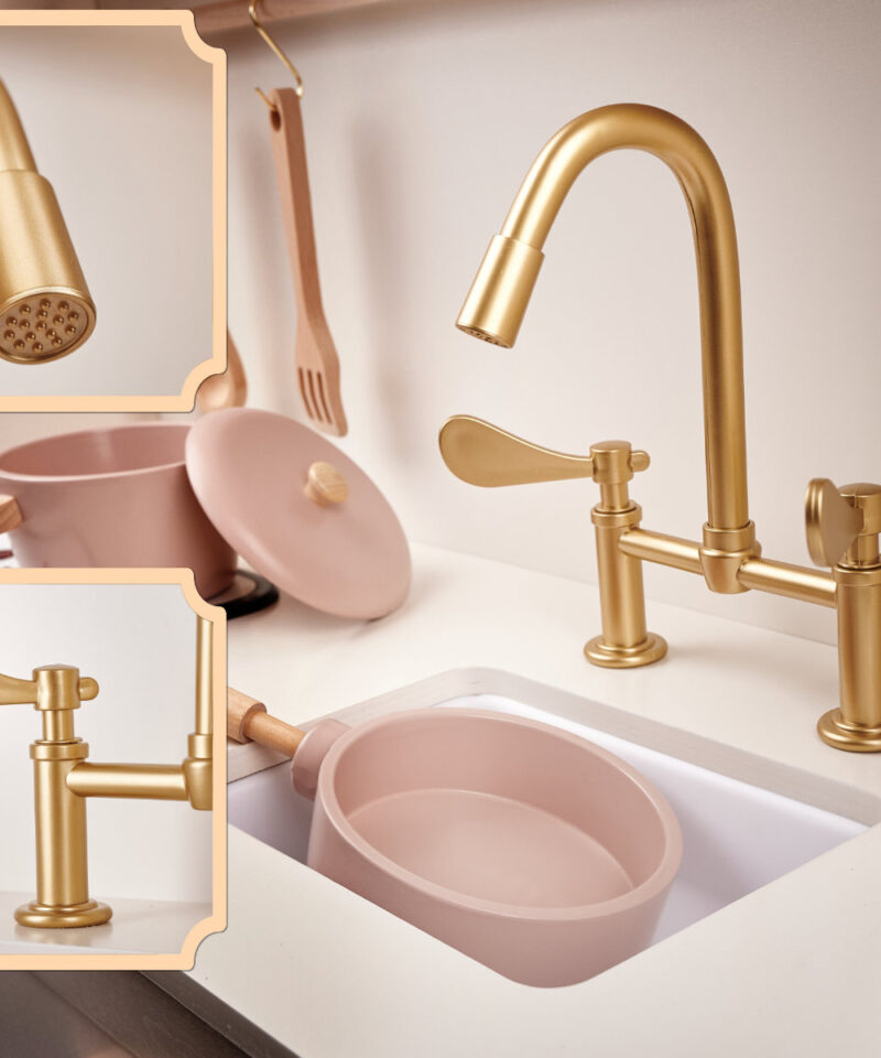 Lastele mõeldud puidust köögikomplekt