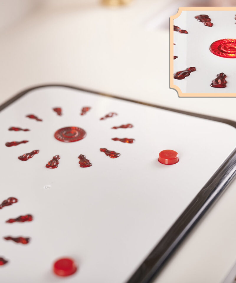 Lastele mõeldud puidust köögikomplekt