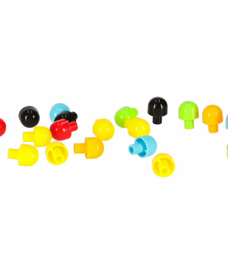 Lastele mõeldud värvilised klotsid ja kruvid