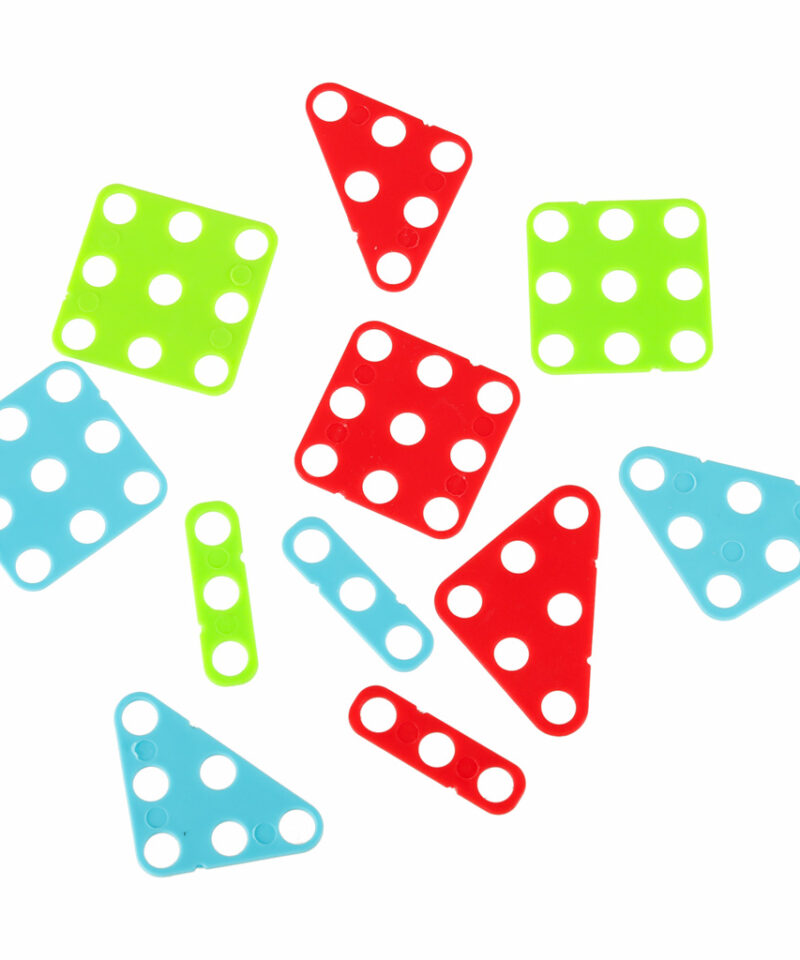 Lastele mõeldud värvilised klotsid ja kruvid