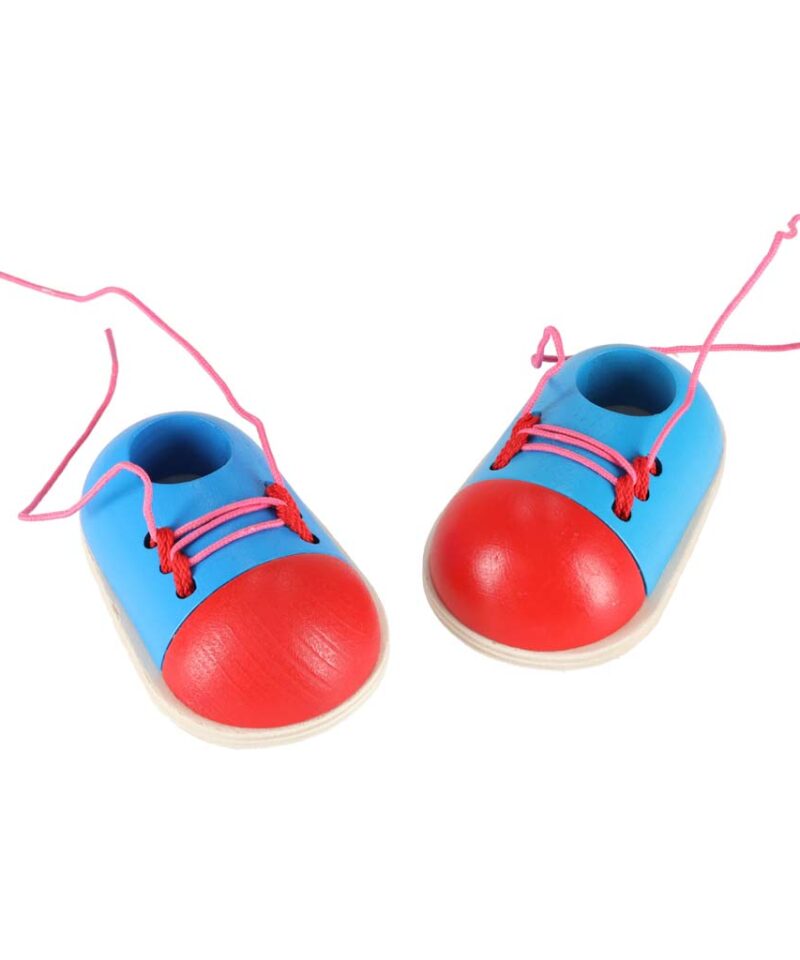 Looduslikust puidust jalanõud